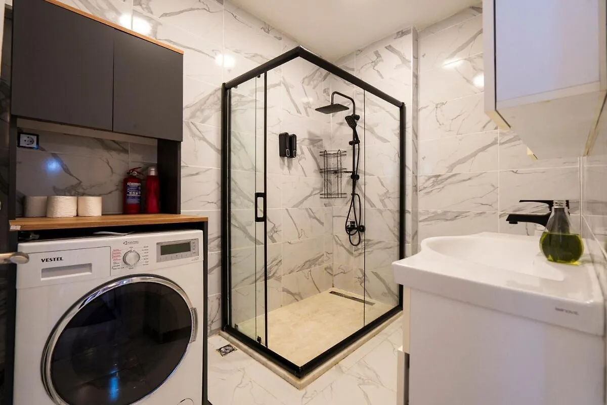 アパート イスタンブールGalata View 2Br W Terraceアパートメント トルコ