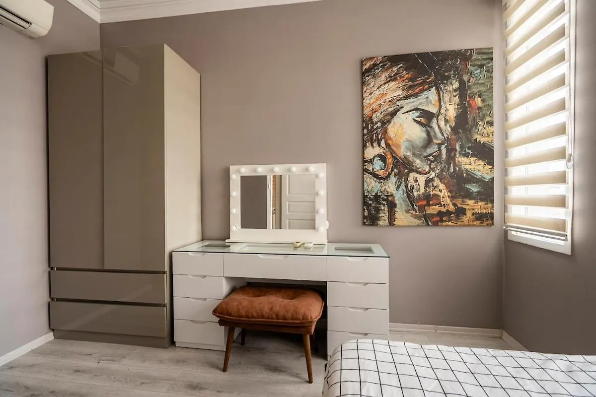 アパート イスタンブールGalata View 2Br W Terraceアパートメント