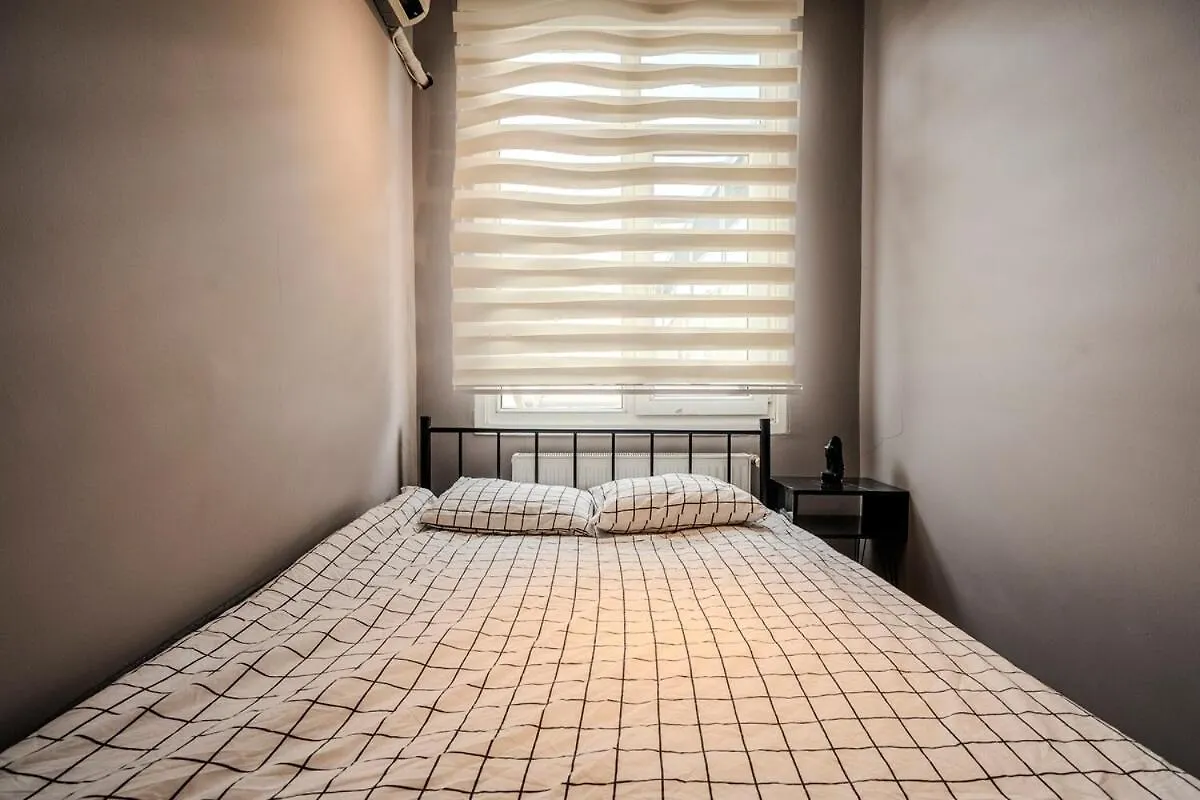 アパート イスタンブールGalata View 2Br W Terraceアパートメント