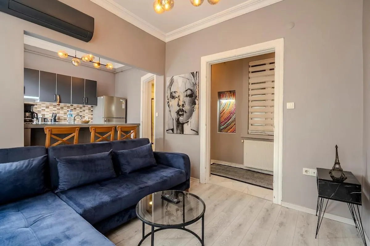 アパート イスタンブールGalata View 2Br W Terraceアパートメント